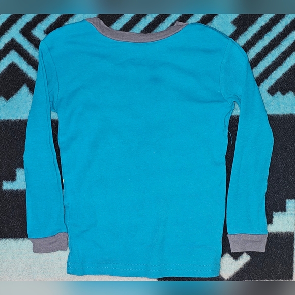 Star Wars Mandolorian Grogu Snug Fit Long Sleeve Pajama Top 5T - Picture 4 of 6